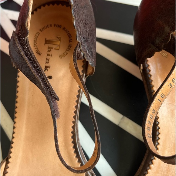 Think! Italian Brown Leather Kitten Heel Non Slip Sole Thong Ankle Strap Sandals - Picture 9 of 12